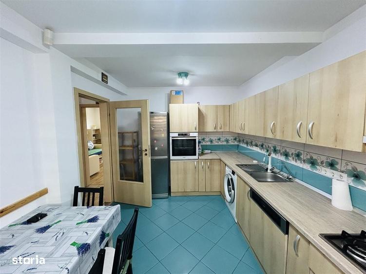 Casă cu 4 camere cu Teren 30 Mp în Central