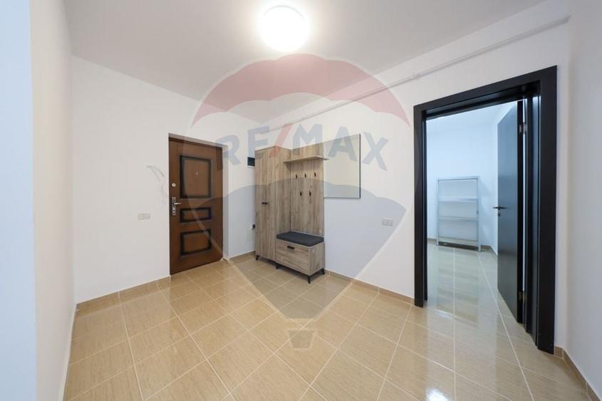 Apartament cu 2 camere decomandat, mobilat în Sânpetru