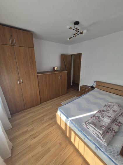 Apartament cu 2 camere decomandat în Cantacuzino