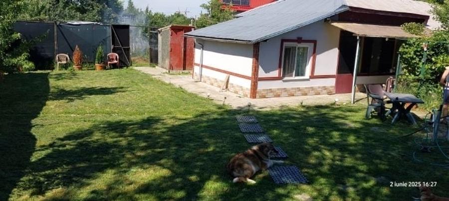 Casă individuală cu 2 camere cu Teren 1650 Mp în Gorneni