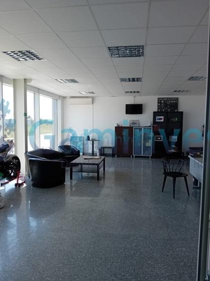 Spațiu industrial, de 1,700 mp, în Aeroport