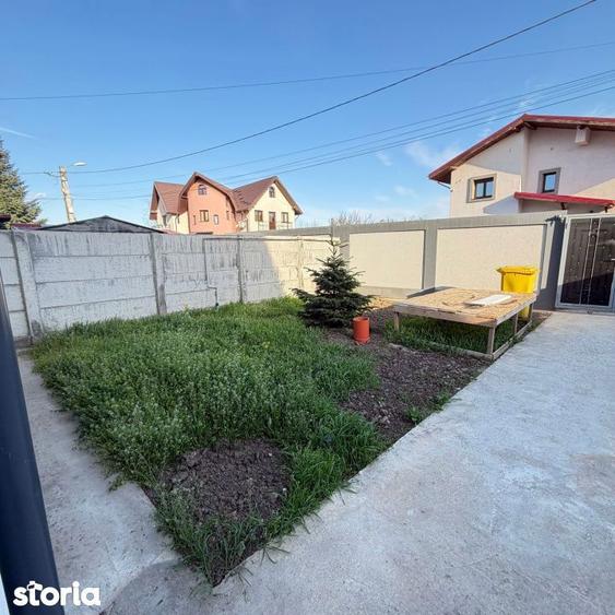 Casă cu 4 camere cu Teren 300 Mp în Central