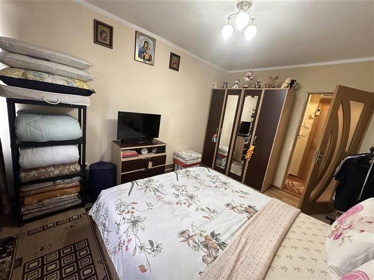 2 camere , centrala gaz , bloc cu lift - 2