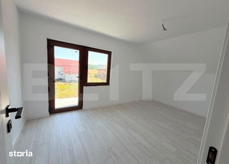 Casă cu 4 camere cu Teren 400 Mp în Central