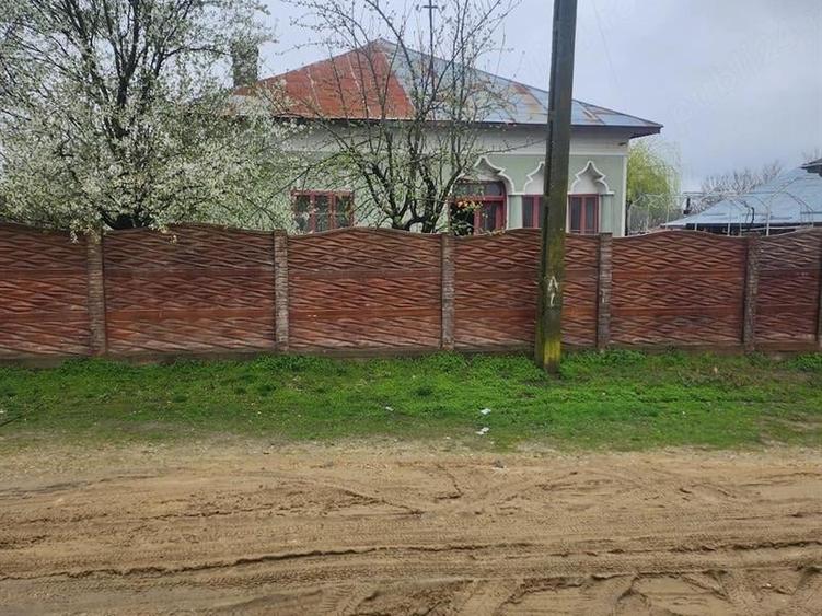 Casă individuală cu 3 camere cu Teren 1500 Mp în Nedeia