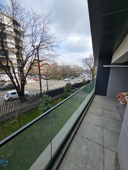Apartament cu 2 camere decomandat, mobilat în Vitan Mall