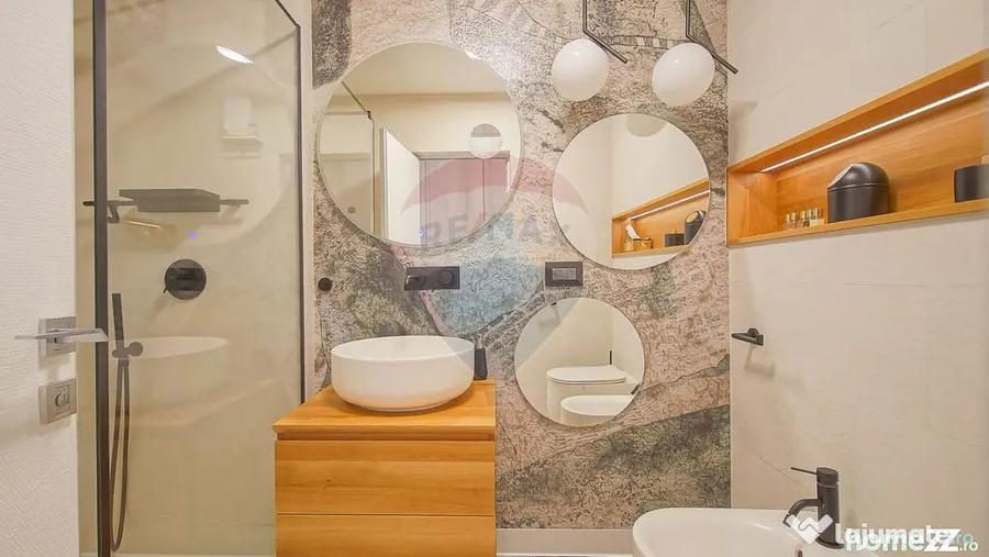 Apartament cu 3 camere decomandat în Drumul Poienii