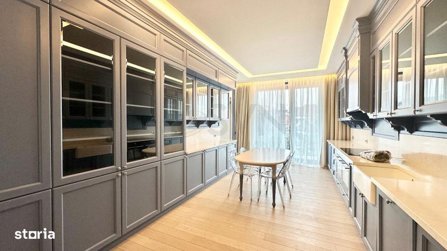 Apartament cu 4 camere în Kiseleff