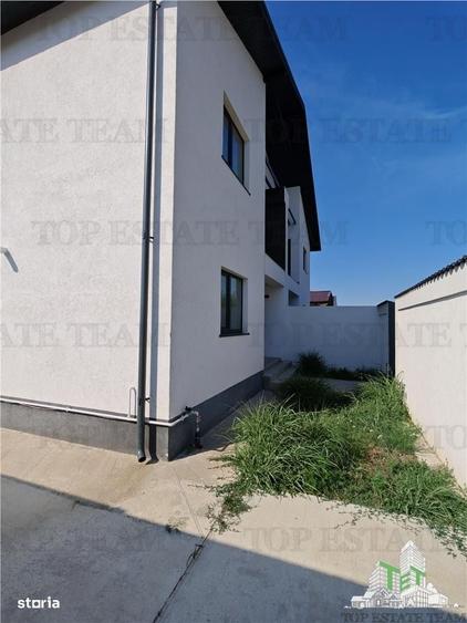 Vila individuala cuplata 4+ camere s+p+1+m, cu incalzire in pardoseala - 1