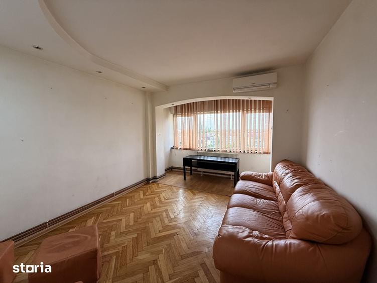 Apartament cu 3 camere decomandat în Elisabetin