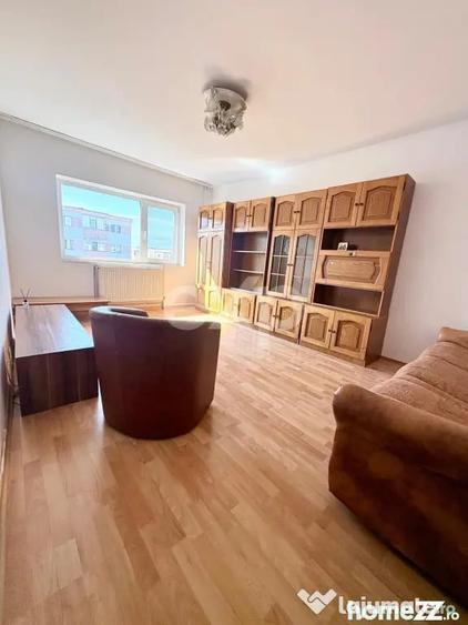 Apartament cu 2 camere decomandat în Banat