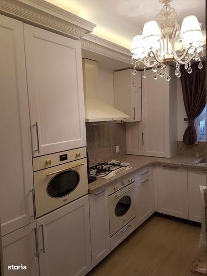 Casă cu 3 camere cu Teren 90 Mp în Pipera