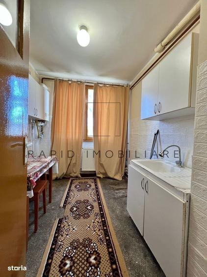 De Vanzare - Apartament 2 Camere - Semidecomandat - Tiglina 1 - etaj 2 - 5