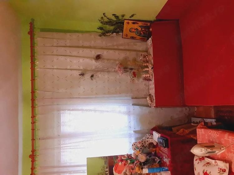 Casă cu 3 camere cu Teren 803 Mp în Central