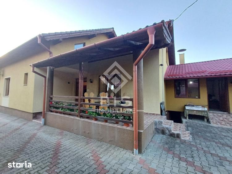 Casă cu 5 camere cu Teren 2194 Mp în Șintereag
