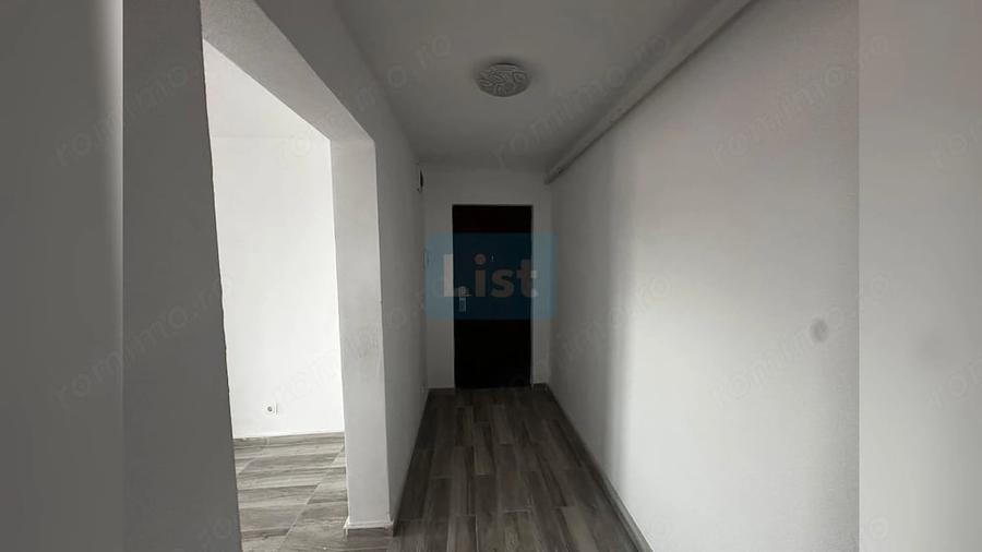 Apartament cu 2 camere semidecomandat în Sud