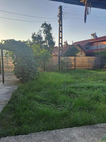 Casă cu Teren 1363 Mp în Central