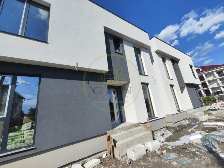 Casă individuală cu 4 camere cu Canalizare în Brestei