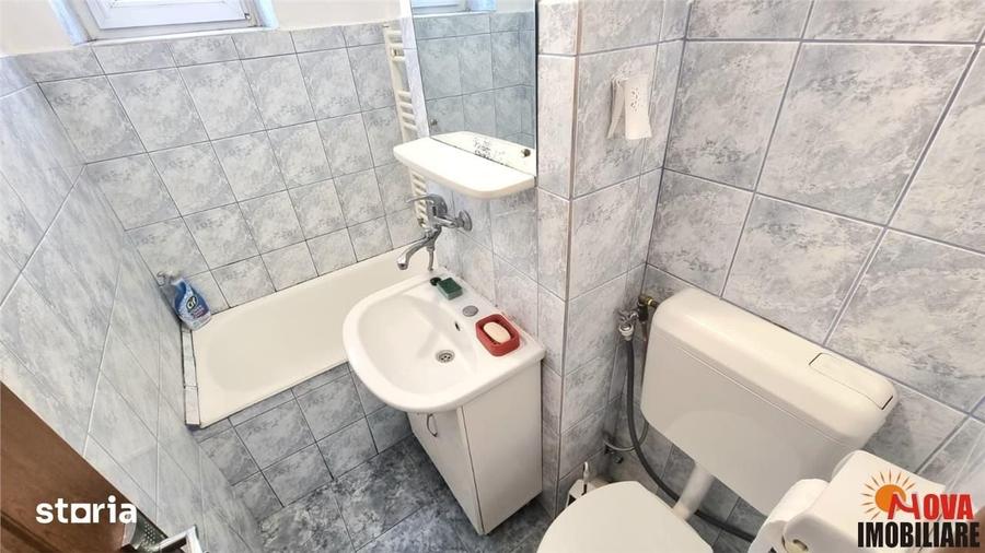 Garsonieră decomandată în Astra