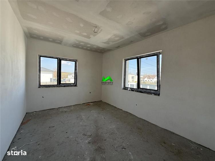 Casa de vanzare 4 camere 420mp teren Sibiu Selimbar - 1