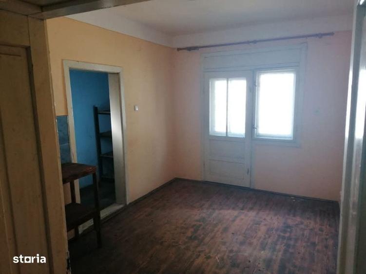Casă cu 4 camere în Călinești-Oaș