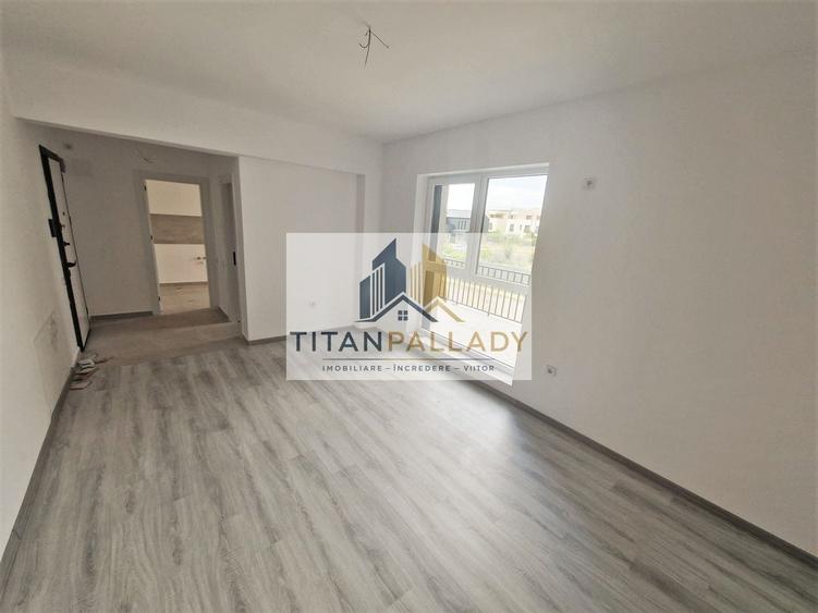 Garsonieră decomandată în Titan