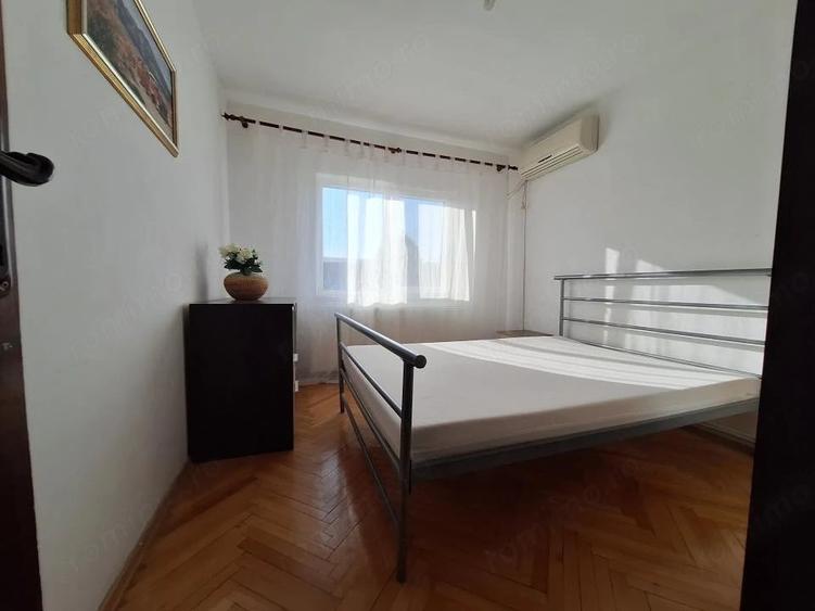 Apartament spatios - 3 camere - 2 bai - 67 mp - zona Lipovei - 9