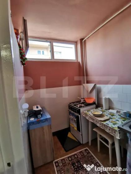 Garsonieră semidecomandată în Central