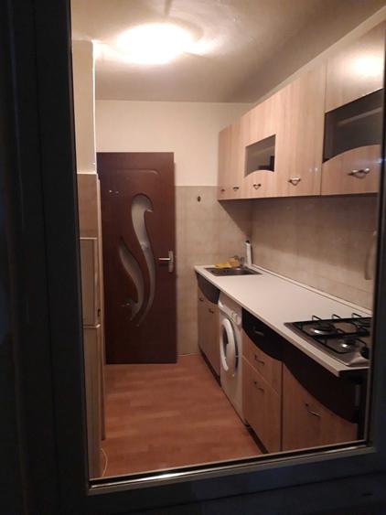 Apartament cu 2 camere decomandat în Nicolina
