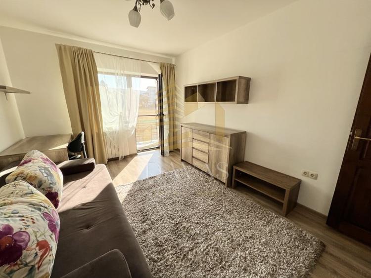 Casă individuală cu 5 camere cu Teren 300 Mp în Europa