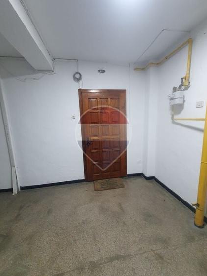 Apartament 4 camere decomandat, 83 mp, Bloc Gioconda – Mihai Eminescu - 23