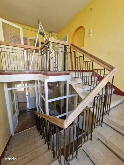 Casă cu 4 camere în Ultracentral