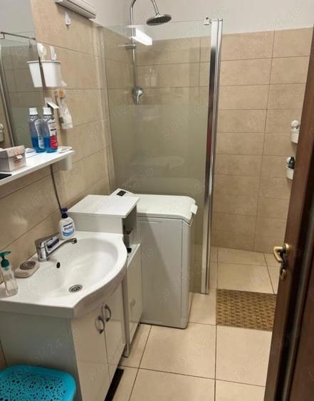 Apartament cu 3 camere decomandat, mobilat în Grădina Icoanei