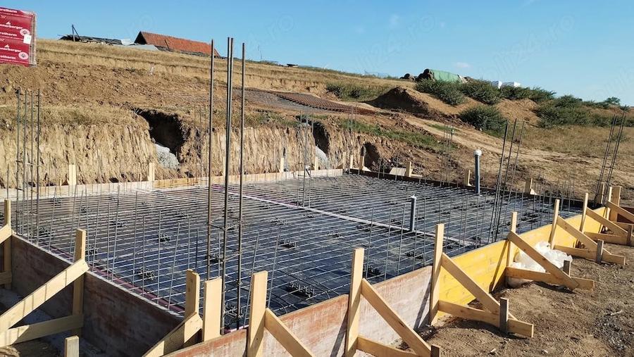 Casă cu Teren 300 Mp în Cordău