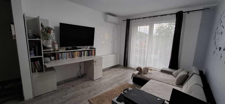 Apartament cu 2 camere decomandat în Florești