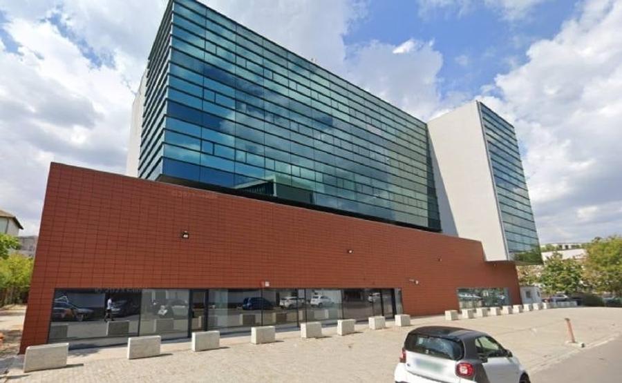 Birou, de 200 mp, în Nordului