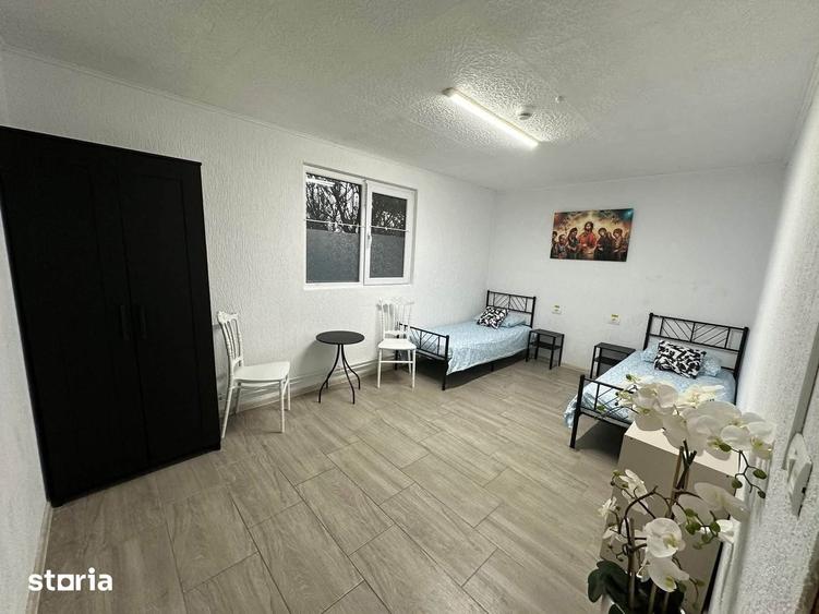 Casă cu 10 camere cu Teren 2150 Mp în Lenauheim