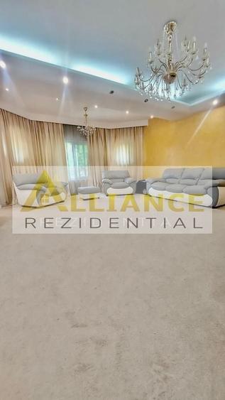 Casă individuală cu 7 camere cu Canalizare în Apărătorii Patriei