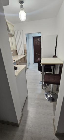 Apartament cu 2 camere în Crișan