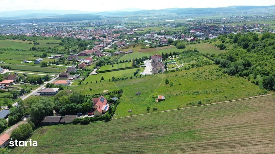 Teren de 730 mp, în Central