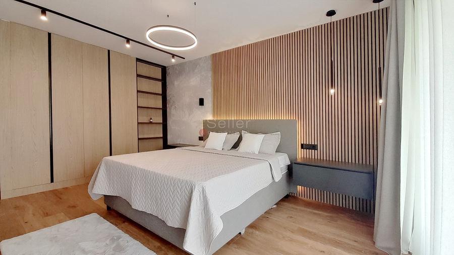 Apartament cu 3 camere decomandat, mobilat în Drumul Poienii