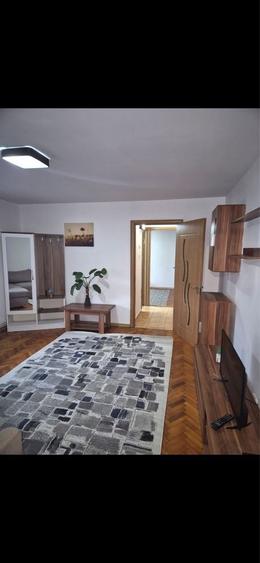 Inchiriez apartament pe malul timisului langa OMV - 1