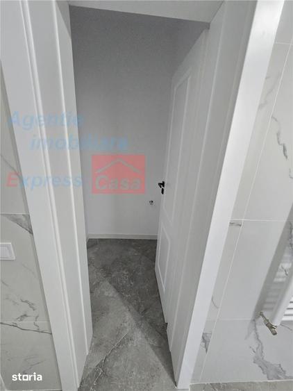 Apartament cu 3 camere în Tătărași