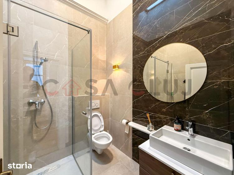 Apartament cu 4 camere, mobilat în Central