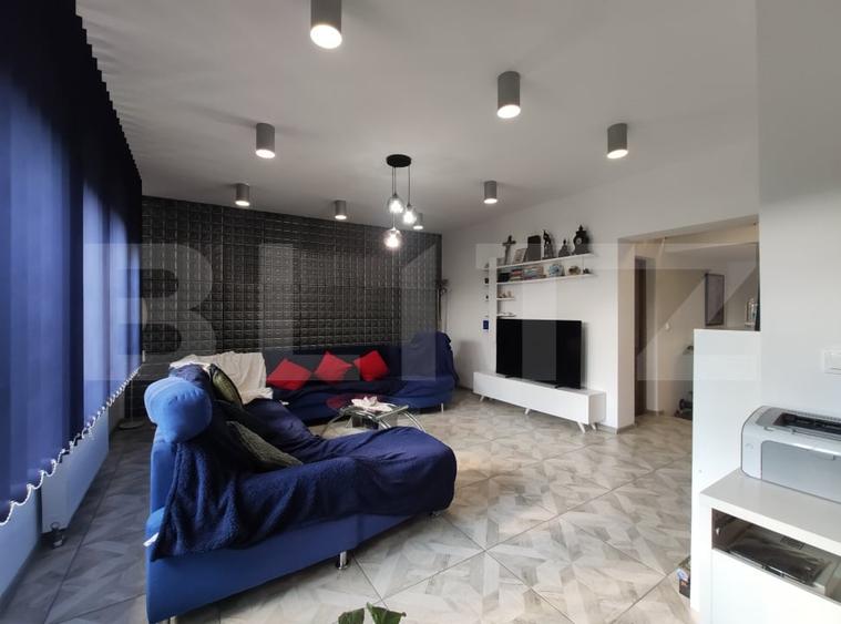 Casă individuală cu 7 camere cu Canalizare în Dorolț