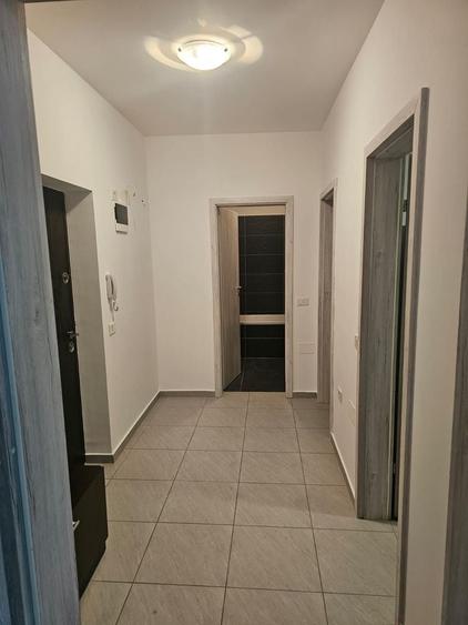 Apartament cu 2 camere decomandat, mobilat în Metalurgiei