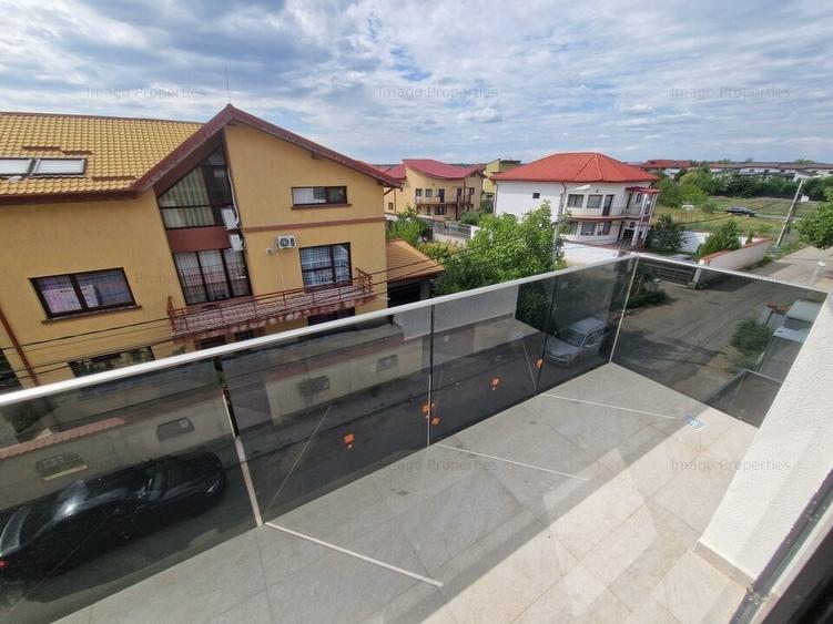 Apartament cu 3 camere decomandat în Pipera