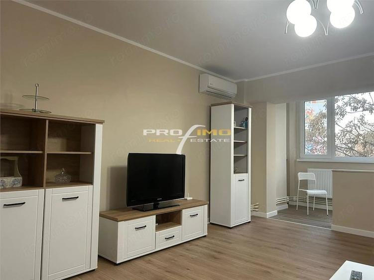 Apartament cu 2 camere decomandat în City Park Mall