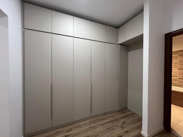 Apartament cu 3 camere decomandat în Floreasca