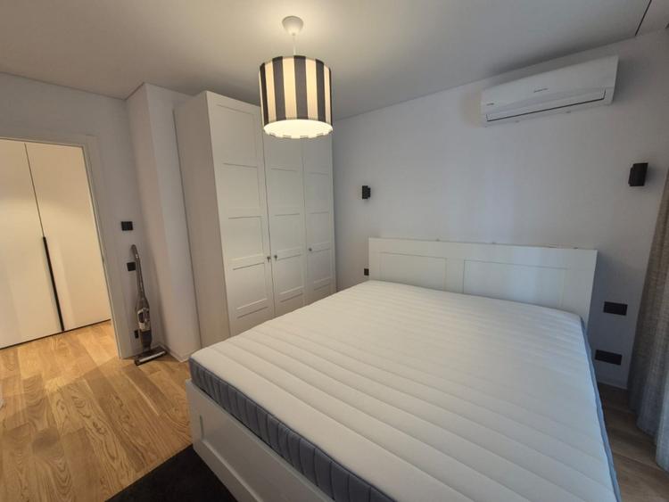 Apartament cu 2 camere decomandat, mobilat în Barbu Văcărescu
